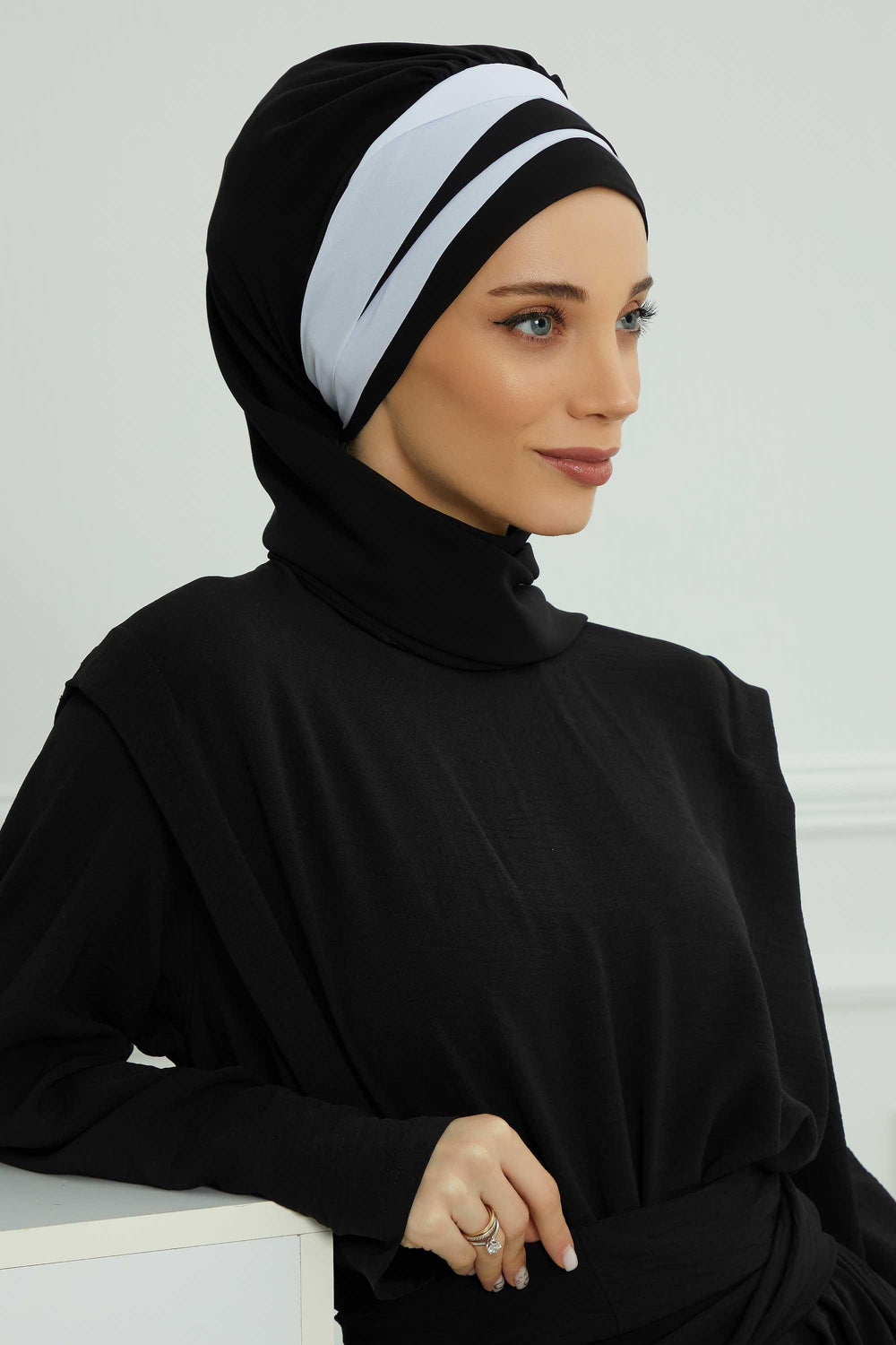 Two Colors Instant Turban Lightweight Multicolor Chiffon Scarf Head Turbans For Women Headwear Stylish Elegant Design,HT-52 Black - White