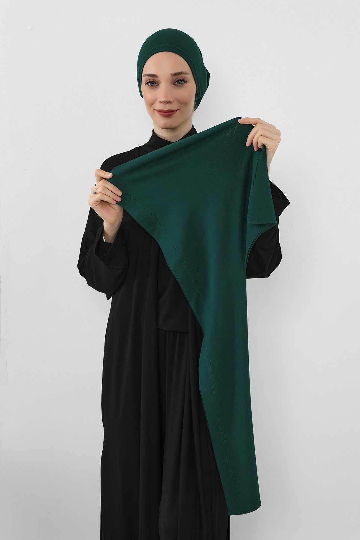 Two-Piece Jersey Hijab Set – Soft Scarf and Matching Undercap, Plain Jersey Hijab & Undercap Set for Everyday Wear,PS-57 Green
