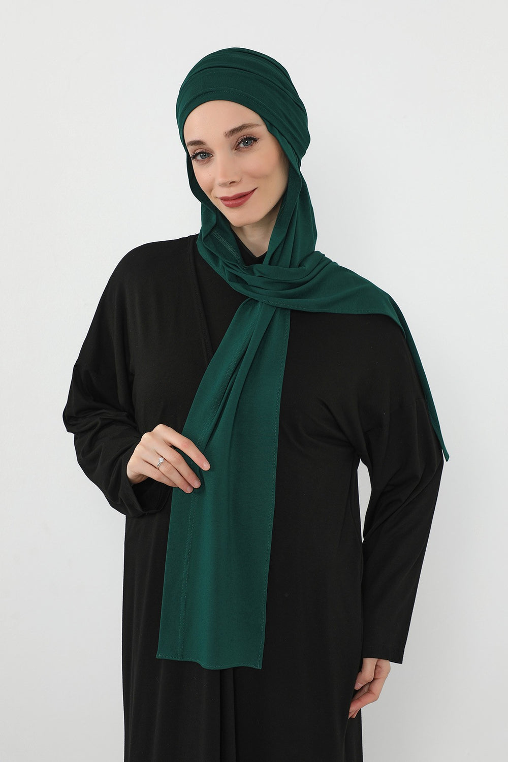 Two-Piece Jersey Hijab Set – Soft Scarf and Matching Undercap, Plain Jersey Hijab & Undercap Set for Everyday Wear,PS-57 Green