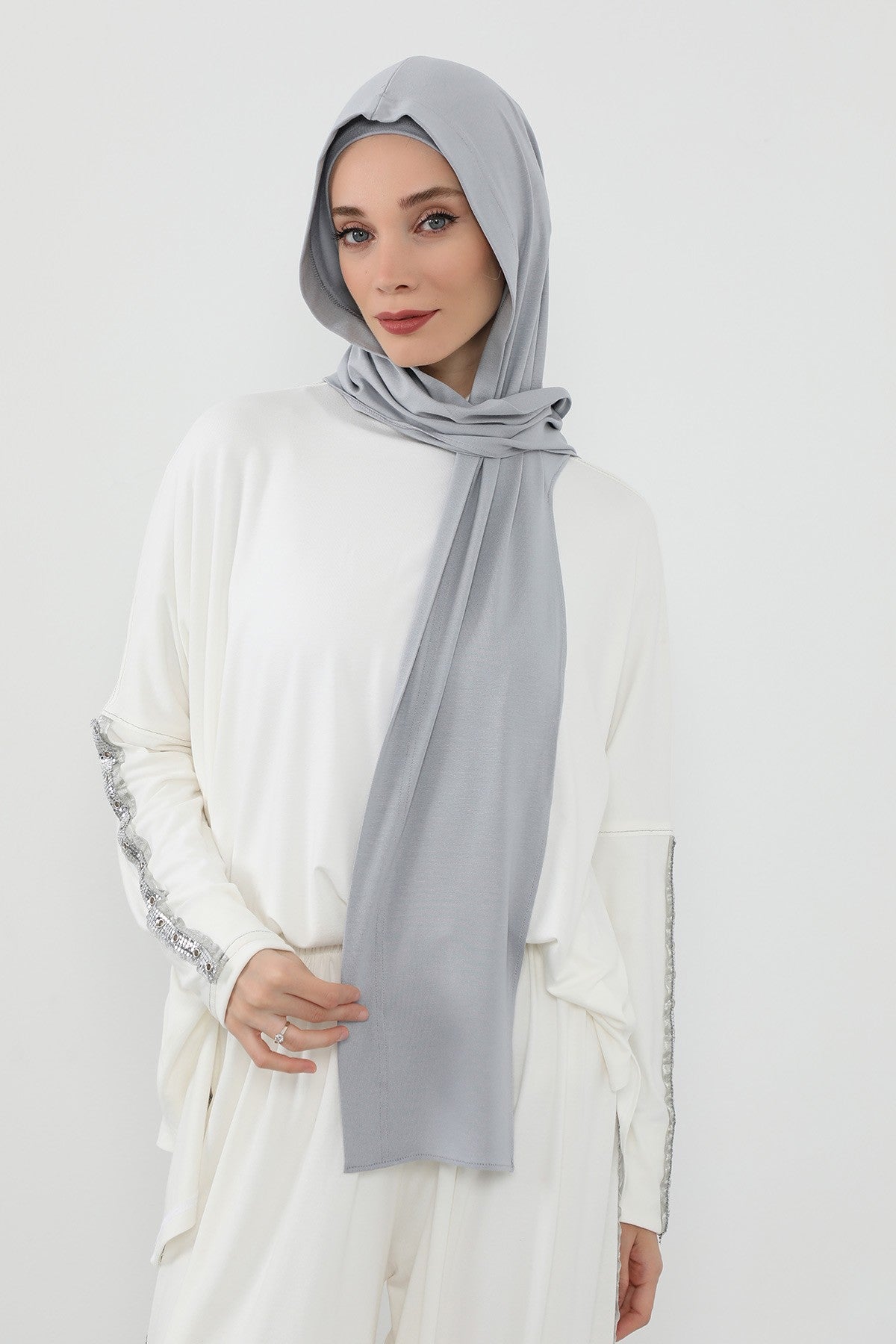 Two-Piece Jersey Hijab Set – Soft Scarf and Matching Undercap, Plain Jersey Hijab & Undercap Set for Everyday Wear,PS-57 Grey 2
