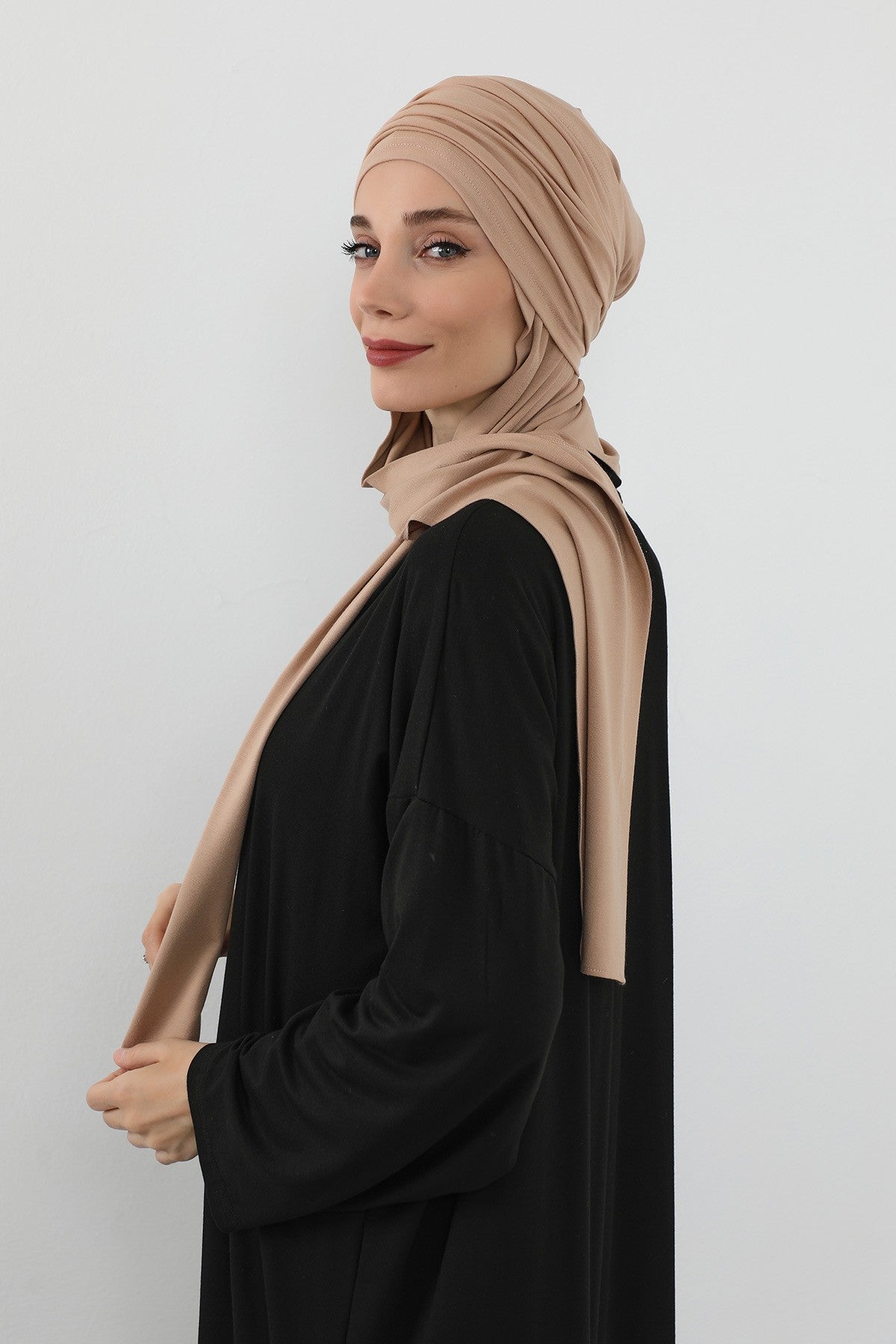 Two-Piece Jersey Hijab Set – Soft Scarf and Matching Undercap, Plain Jersey Hijab & Undercap Set for Everyday Wear,PS-57 Sand Brown