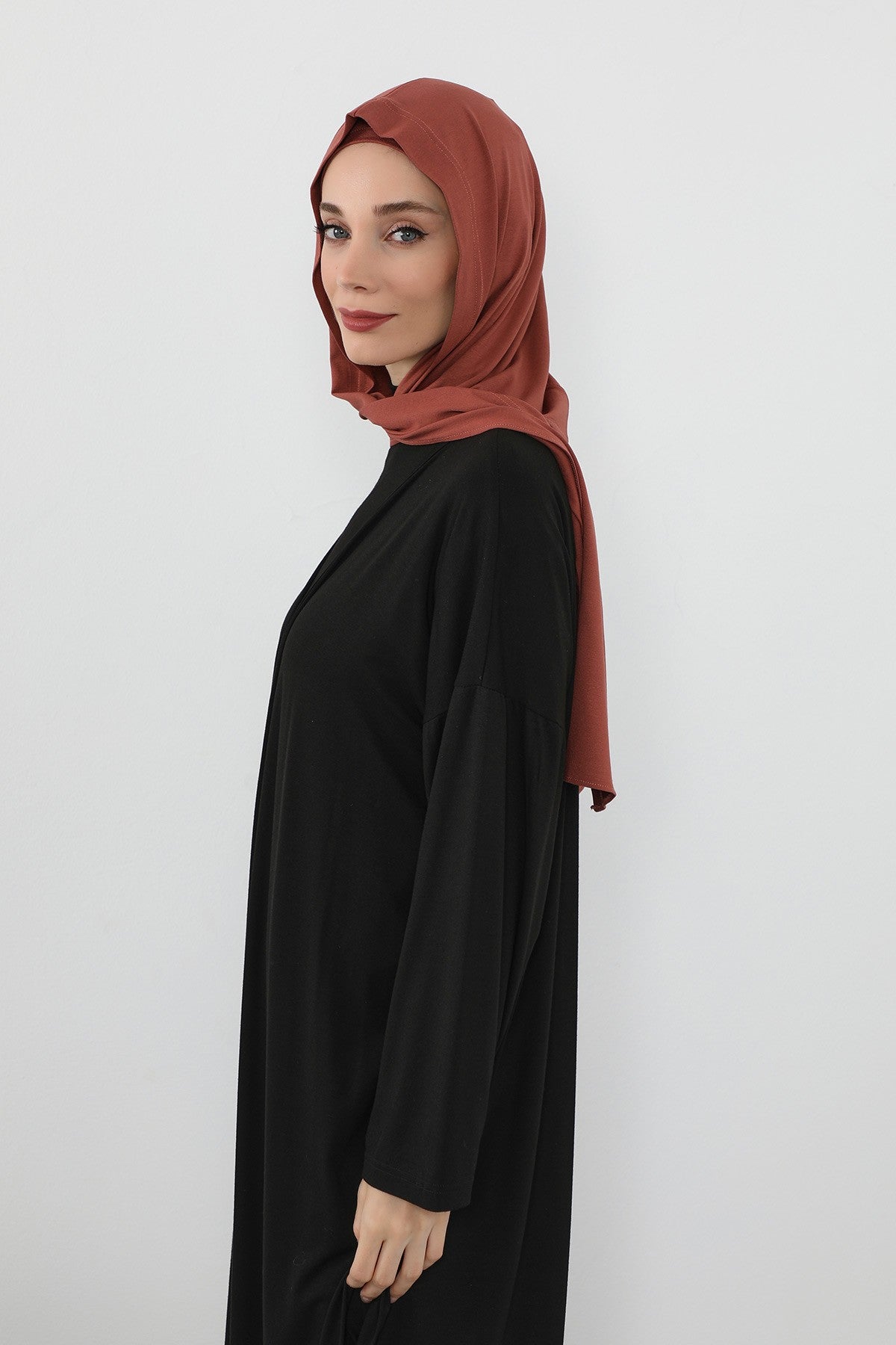 Two-Piece Jersey Hijab Set – Soft Scarf and Matching Undercap, Plain Jersey Hijab & Undercap Set for Everyday Wear,PS-57 Cinnamon