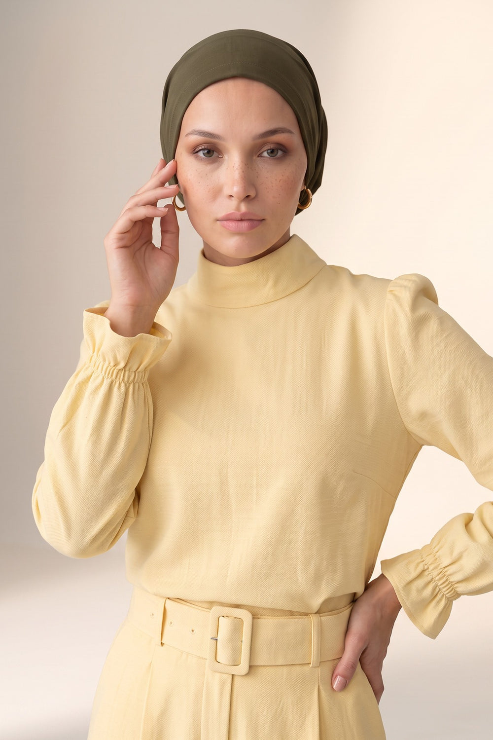 Women’s Chiffon Bonnet with Elegant Ruched Back Detail,B-102S