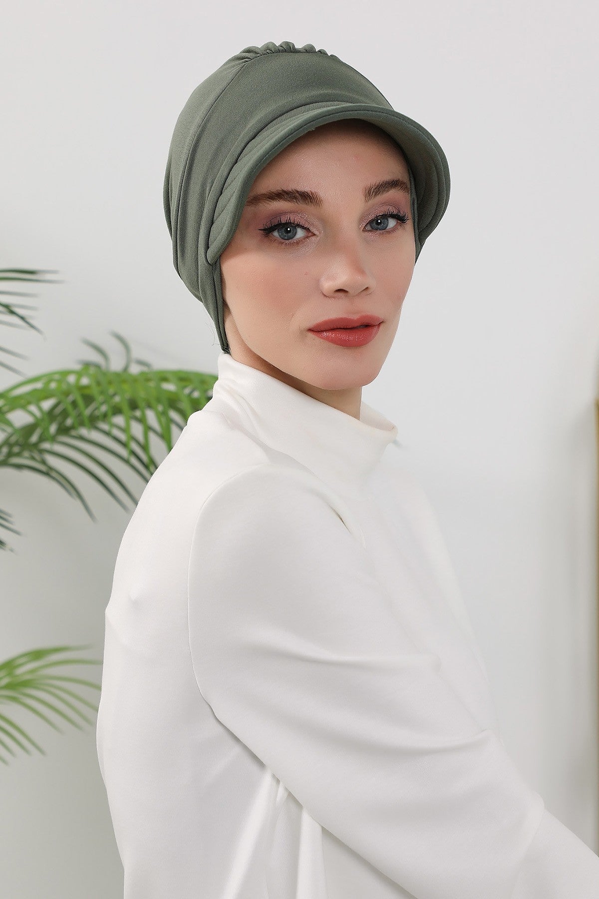 Women’s Turban Hat with Sun Visor, All Seasons Visor Turban Hat Headscarf for Women, Comfortable One Size Modest Head Cover,B-73O Army Green