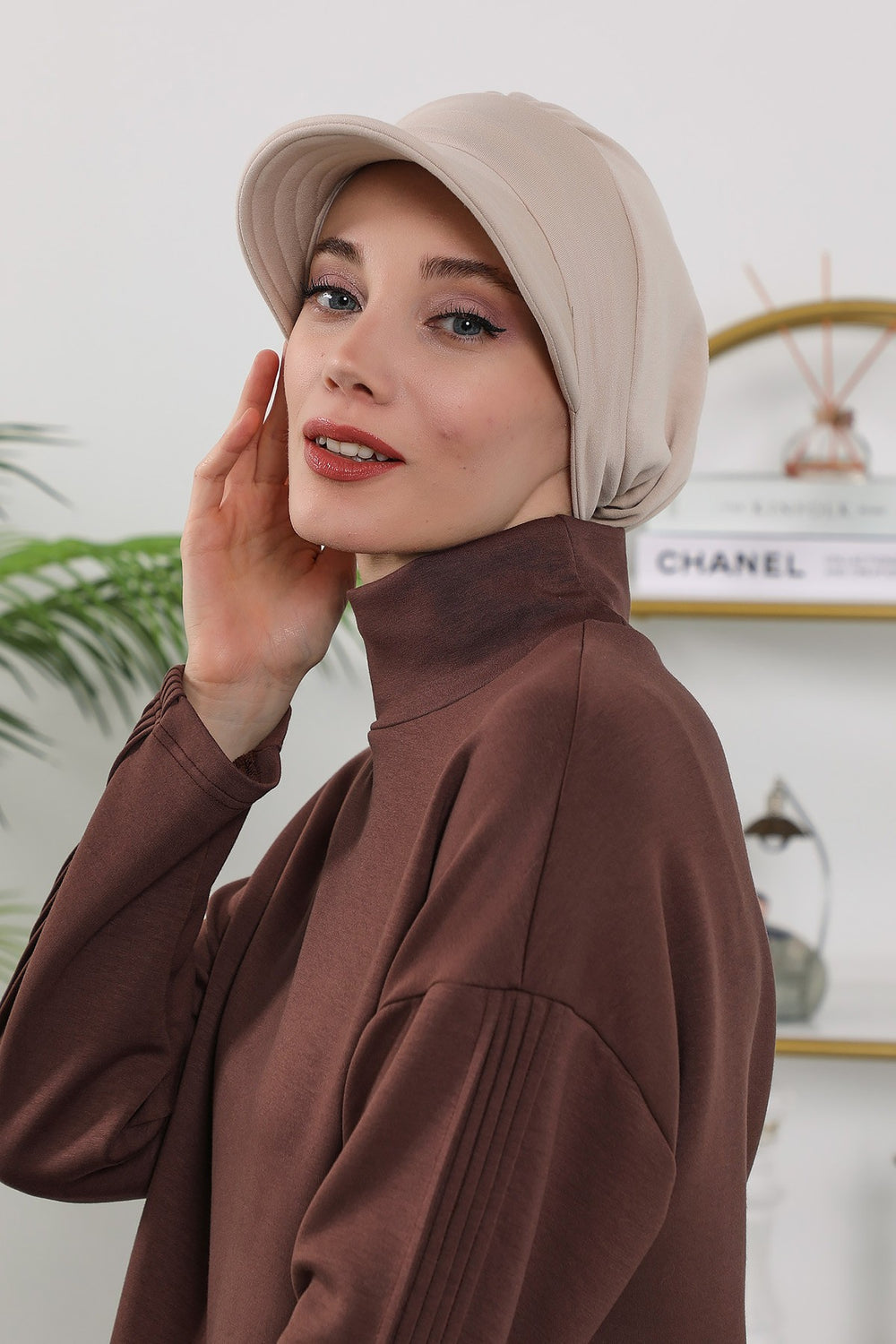 Women’s Turban Hat with Sun Visor, All Seasons Visor Turban Hat Headscarf for Women, Comfortable One Size Modest Head Cover,B-73O Beige
