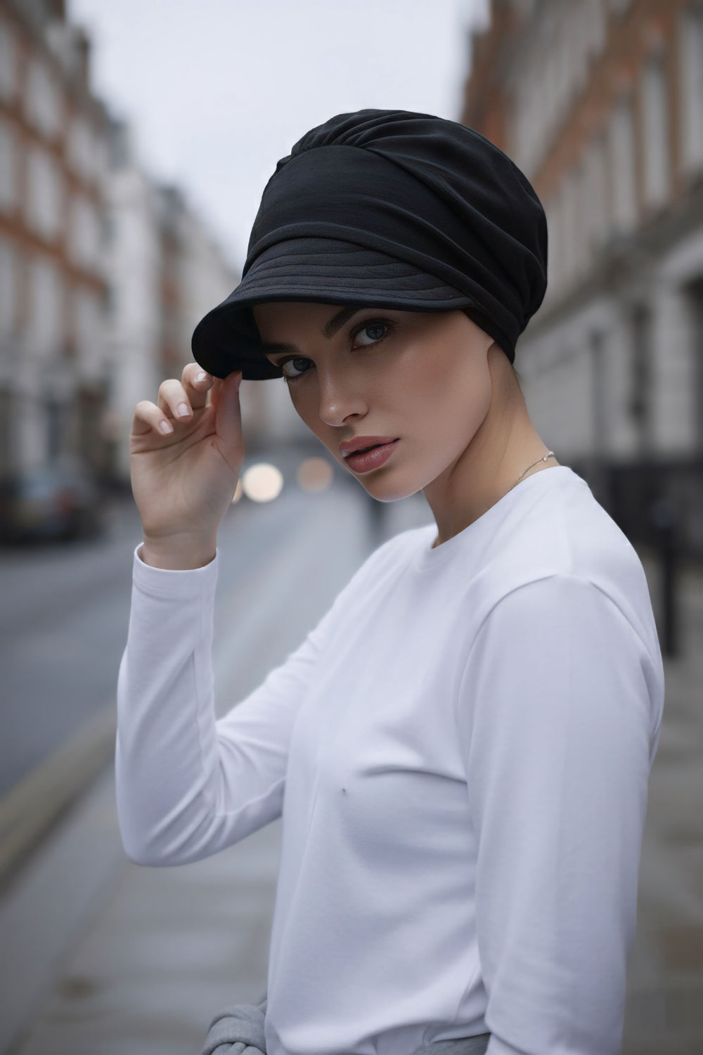 Women’s Turban Hat with Sun Visor, All Seasons Visor Turban Hat Headscarf for Women, Comfortable One Size Modest Head Cover,B-73O Black