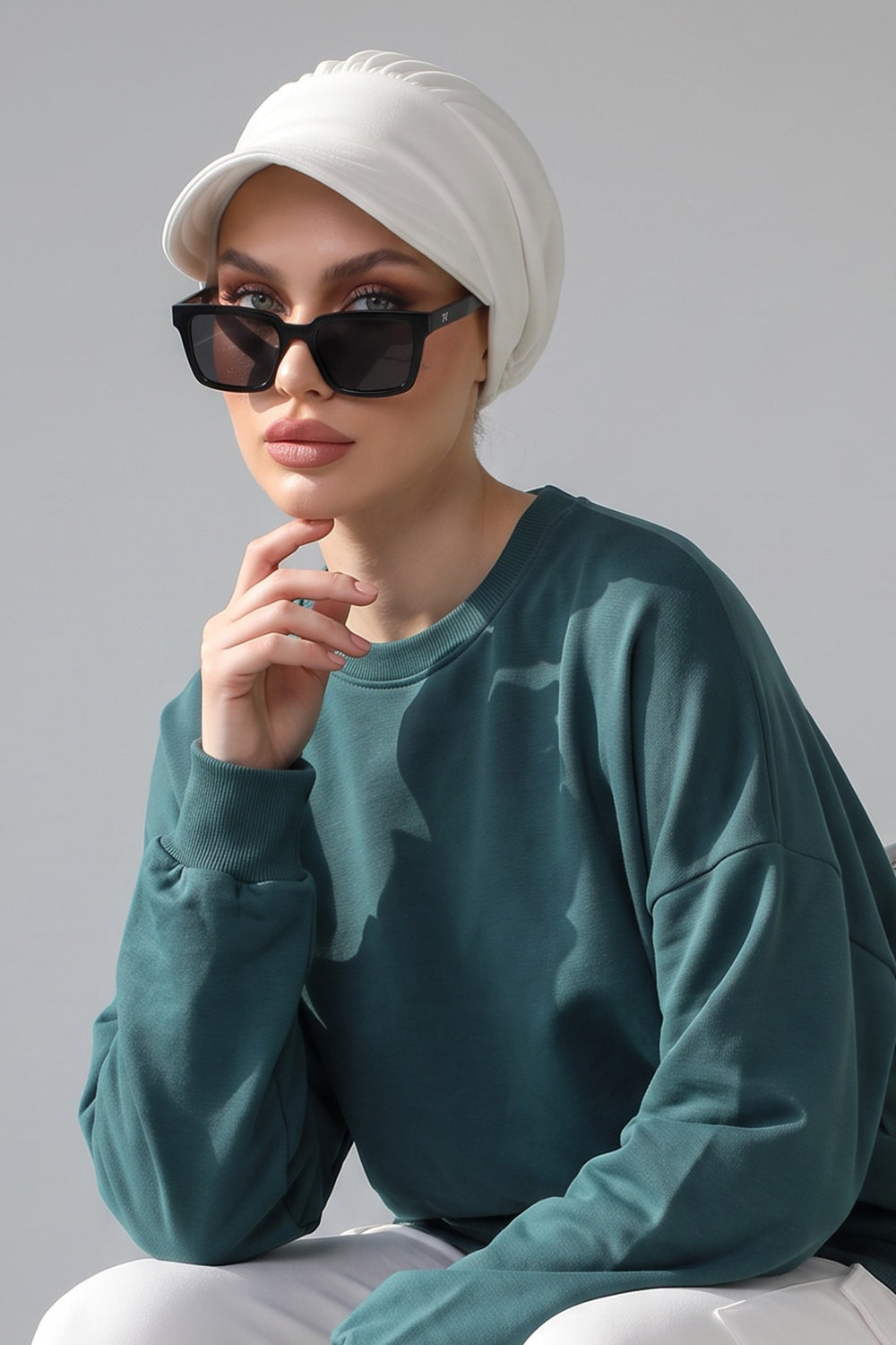 Women’s Turban Hat with Sun Visor, All Seasons Visor Turban Hat Headscarf for Women, Comfortable One Size Modest Head Cover,B-73O Ecru